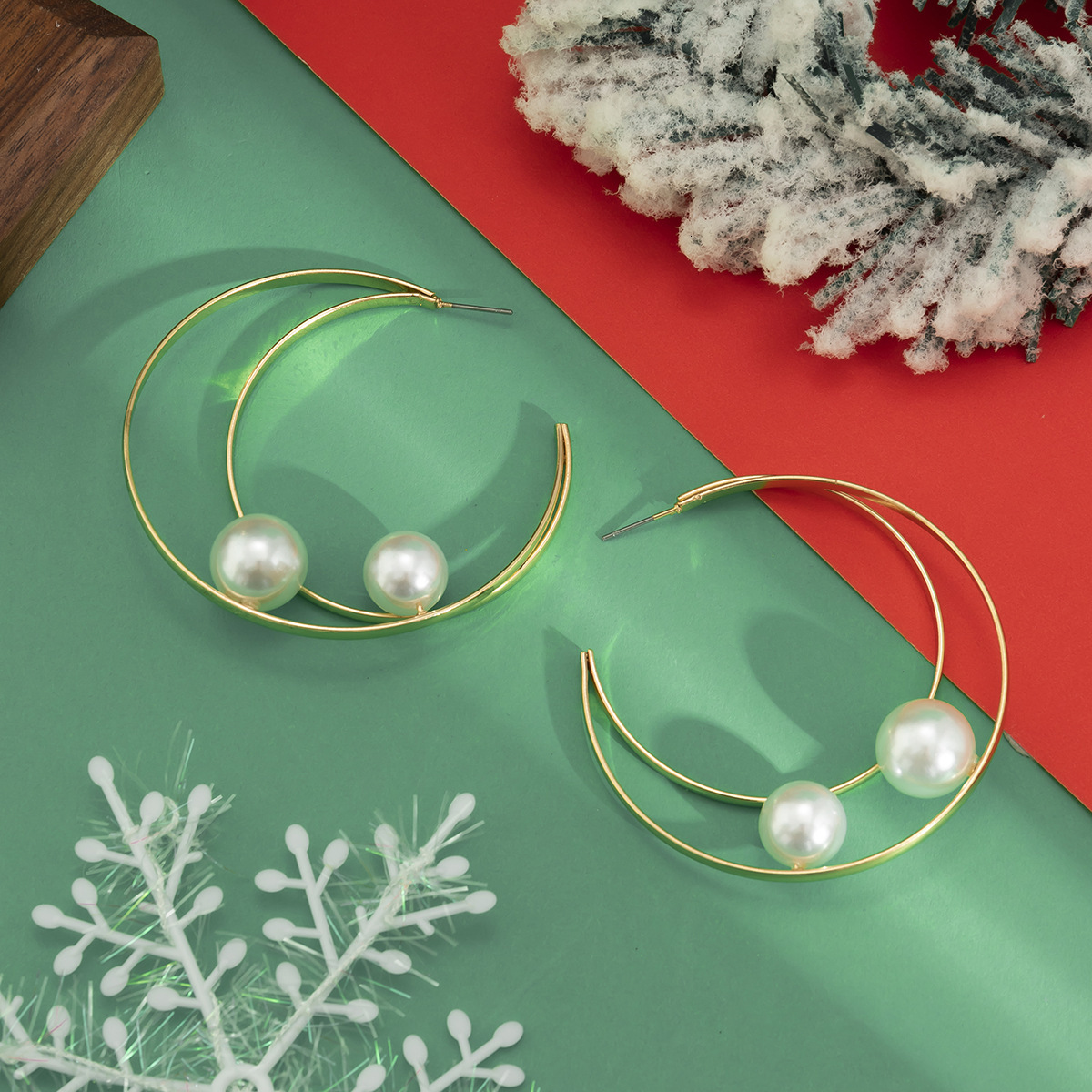 Woman fashion Adornment exaggeration cold wind star wer niche Christmas snowflake dia love earrings
