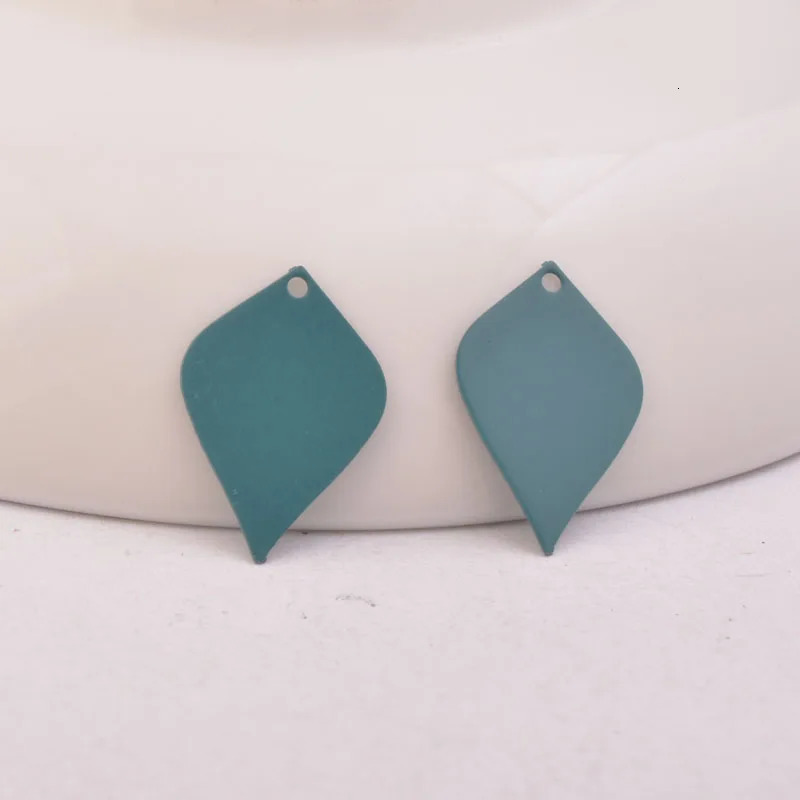 100pcs AC10659 12*18mm Brass Small Shape Charms Smooth Pendant 250214