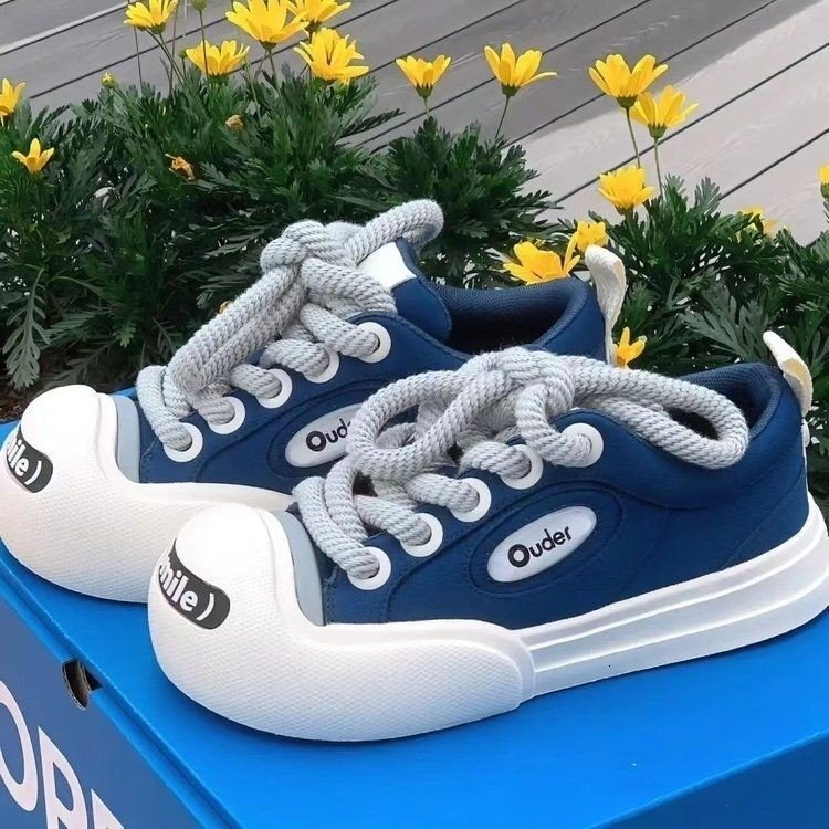 2025 New Smiling Canvas Thick Soled Flat Shoes With Ugly And Cute Smiles Outdoor Sports Big Head New White Casual Couple Board Shoes