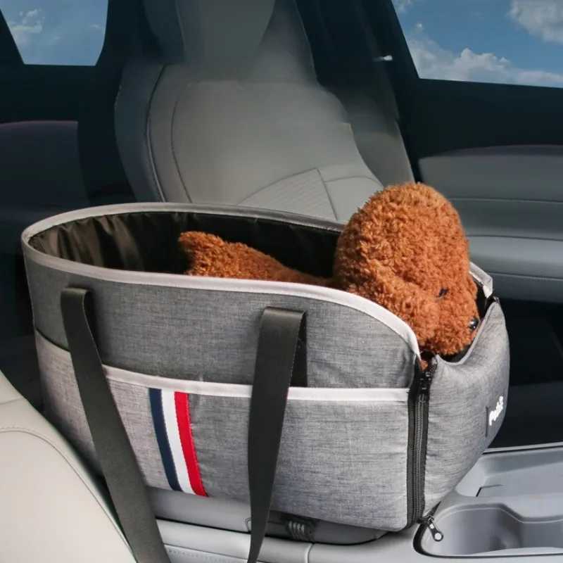 Others Dog Carrier Dog Car Seat Bed Car Central Portable Car Seat Central Safety Travel Cat Dog Bed Transport for Bag Chihuahua Accessories H250213
