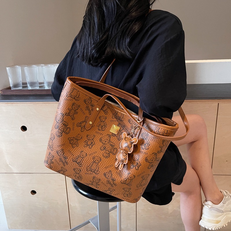 Free shipping new designer Shoulder tote Bags For womans ladies flap lady bear square handbag pink women crossbody bag 4b62 19d