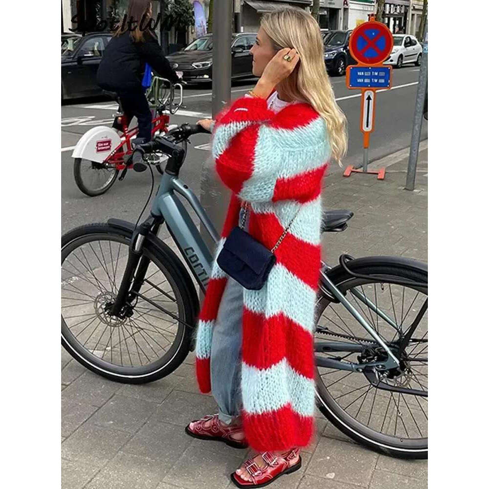 Women's Wool Blends Wome Vintage Striped Crochet Knitted Cardigan Casual Loose Thick Long Lantern Sleeve Sweater Autumn Winter Fashion Street Coat 231012