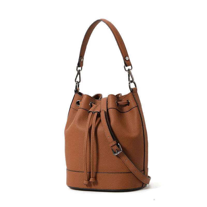 First-Layer Crystal Vegetable Tanned Cowhide Balloon 2025 New Niche Design Retro Drawstring Mini Hand Bucket Bag