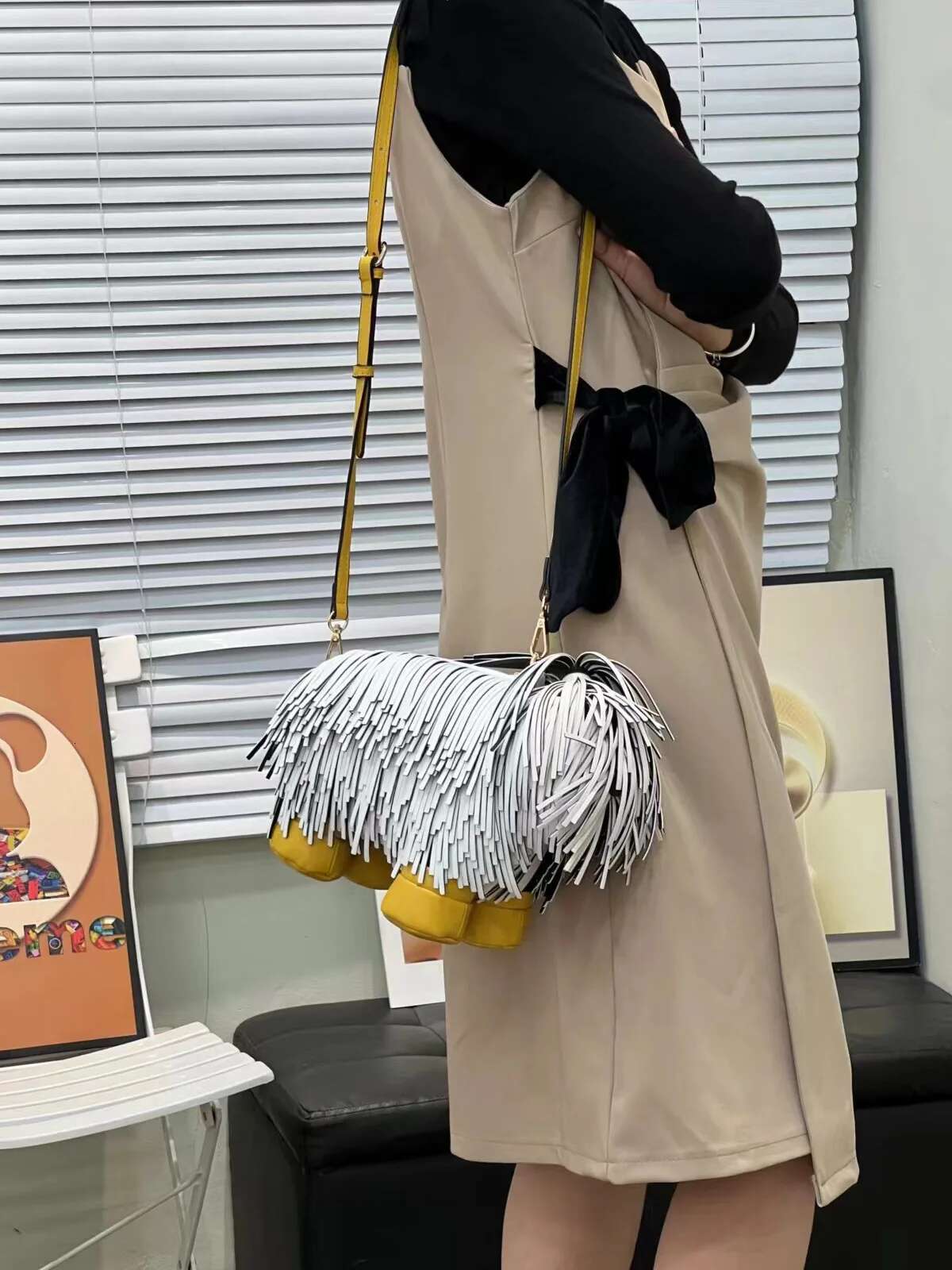 Novelty Tassel Puppy Women's Shoulder Crossbody Cute Cartoon Animal Shape Purses and Handbag Designer Tote Bag