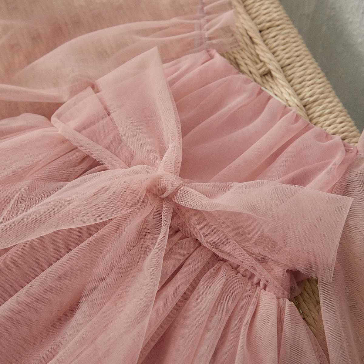 BeQeuewll Baby Girls Casual Romper Dress Lace selvage Tulle Patchwork Romper with Bow Headband Cute Princess Dress Z250214