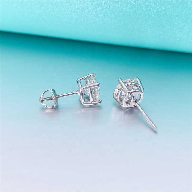 Hot selling 925 silver ear nail with four claws craftsmanship inlaid with a single D-color moissanite simple for both men and women