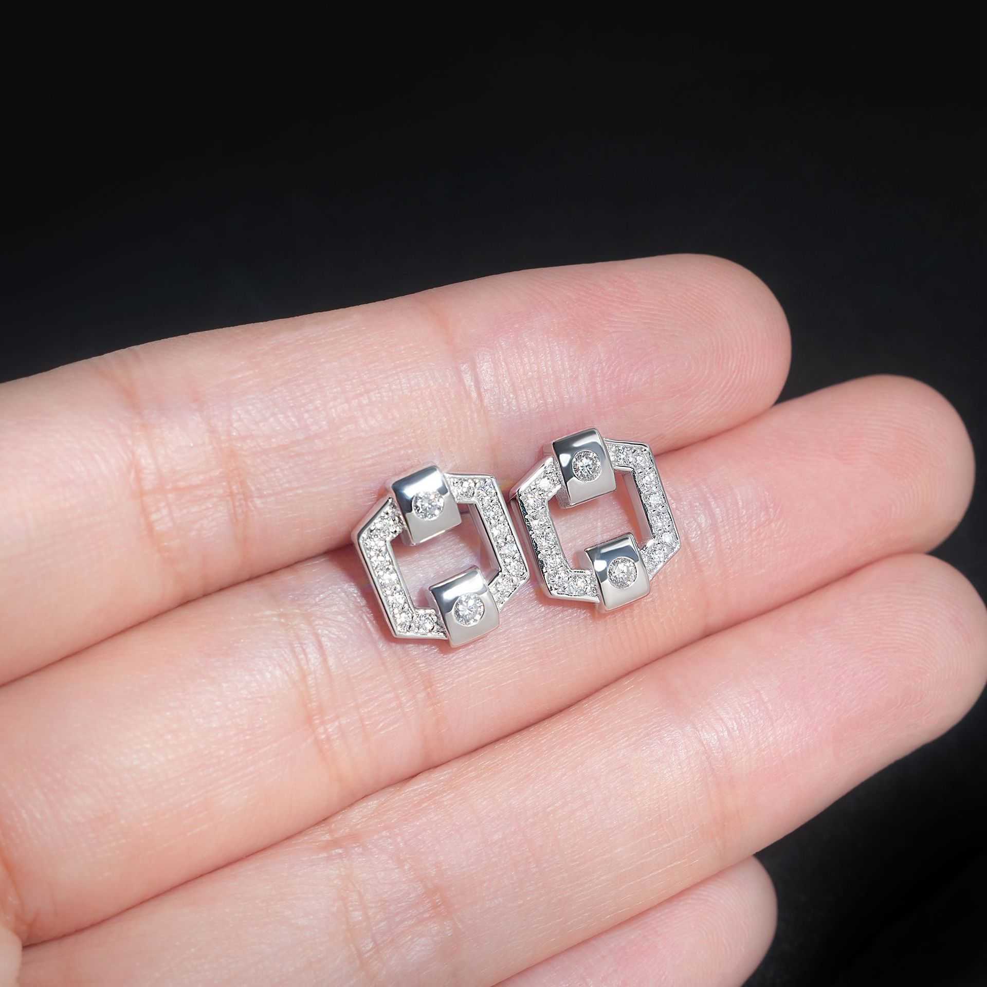 Wuzhou S925 Silver Inlaid D-Color Moissanite Earrings Hot Selling Hexagonal Simple Earrings