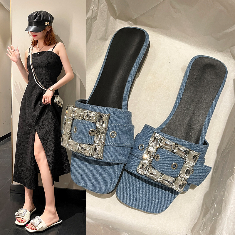 Women Slippers Flat Bottom Fashion Versatile Outdoor Wear Beach Plus Size Triple Black Beige Blue Free shipping