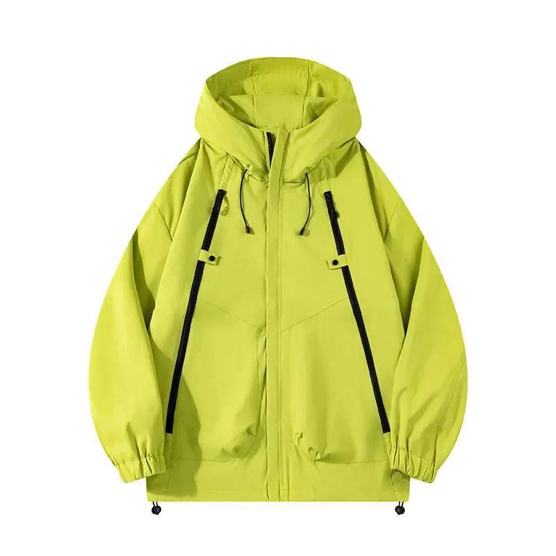 Outdoor Softshell Climbing Jacket For Couples New Spring Autumn High Quality Youth Mountaineering Suit Loose Fit Thin Material