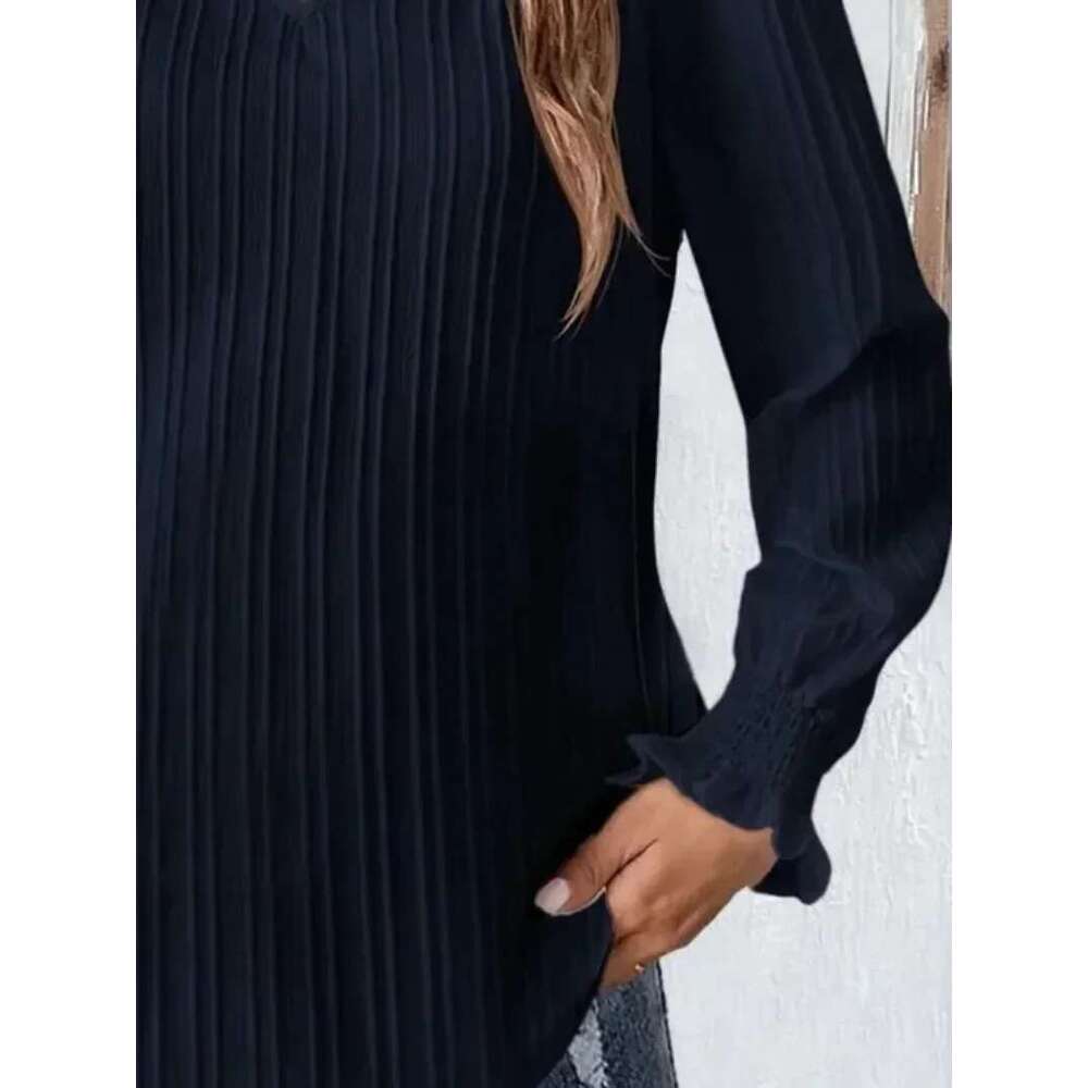 Women's Spring And Autumn Plus Size 1Xl-5Xl Casual Ladies Fashion Solid Color Ribbed Lantern Sleeves V-Neck T-Shirt