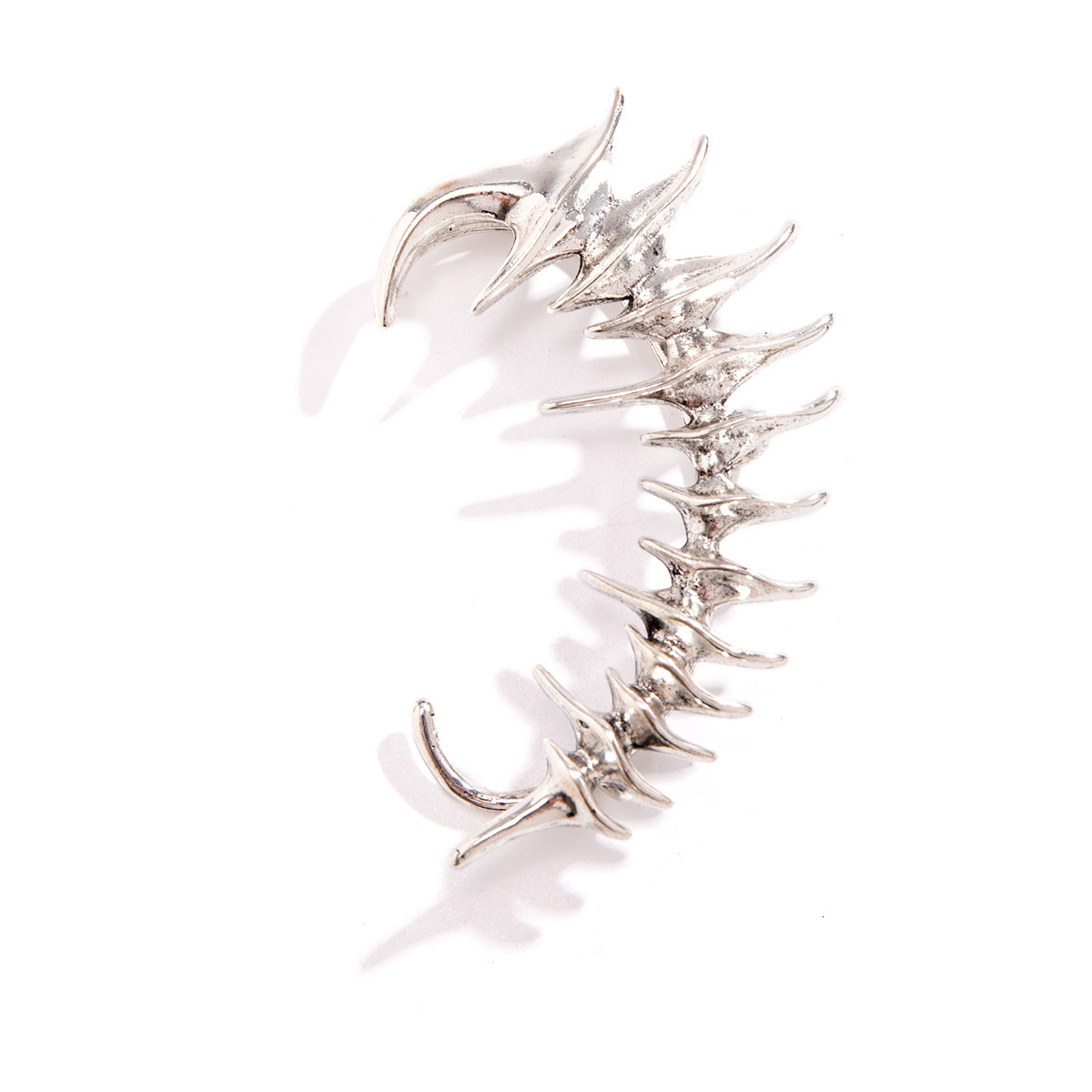 fashion Gothic style spurs, thorns, bone studs, jewelry, sweet and cool spine bones, no holes, hooks, ear clips for women