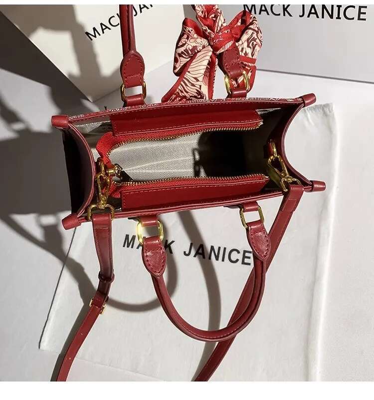 Large Capacity Fashion Casual Tote Red Color Embroidery Women Handbag High Quality Lady Purse Shoulder Messenger Bag