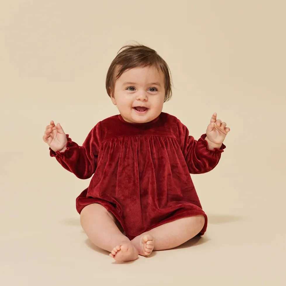 KS Childrens Clothing Toddler Girls Velvet Patchwork Mesh Dresses Newborn Baby Christmas Rompers Lace Jumpsuit Climbing Suit Z250214