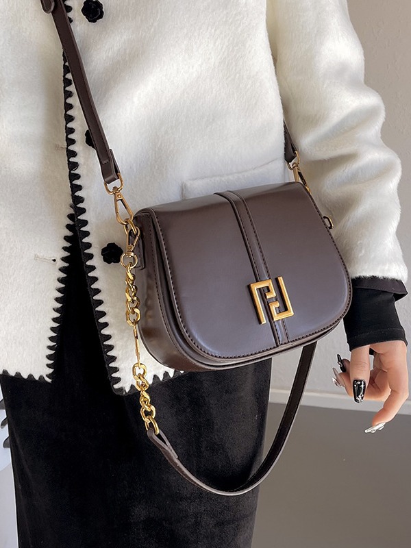 Free shipping 2025 new designer Shoulder Bags For womans ladies flap square handbag women crossbody saddle bag