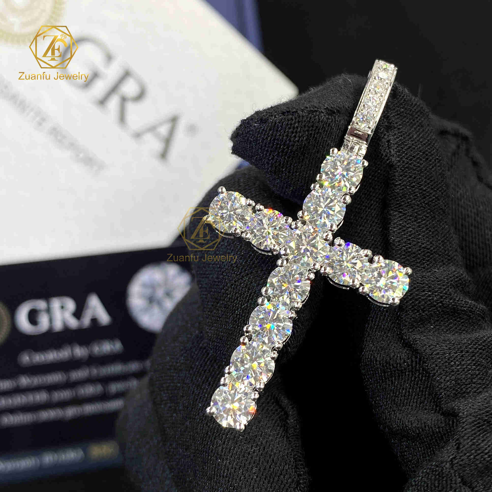 Hip Hop Jewelry Iced Out Cross Pendant Silver 925 Iced Out White and Yellow Moissanite Cross Vvs Moissanite Pendant with Chain