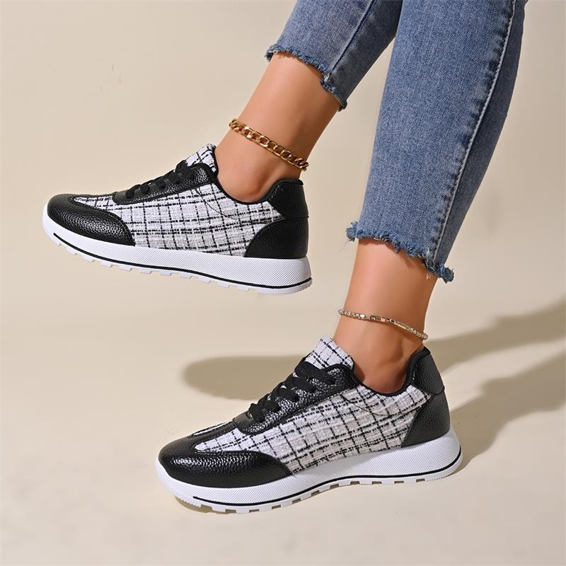 Women Sports Shoes Simple Casual Style Anti-Slip Design Versatile Fashion Triple Black Brown fashion