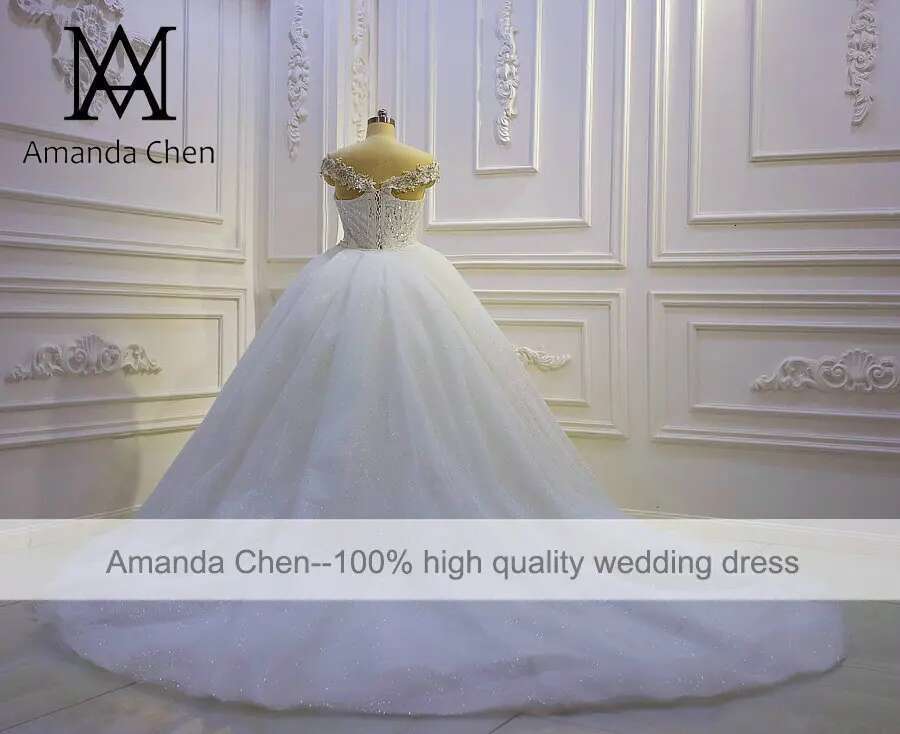 Personalized 2 in 1 Wedding Dress with Lace Appliques and High Division