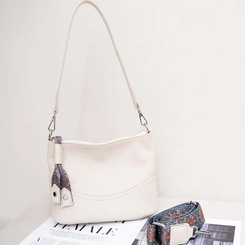 High Quality Women's Handbag, New Genuine Leather Shoulder Bucket, Ladies' Commuting Underarm Bag, Versatile Crossbody Hobo Bag