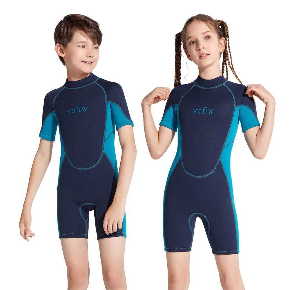 Childrens 3MM Neoprene Shor Wetsuit Back Zipper Surfing Snorkeling Swimming Suit Short Sleeves Boys Girls Kids Swimwear Z250214