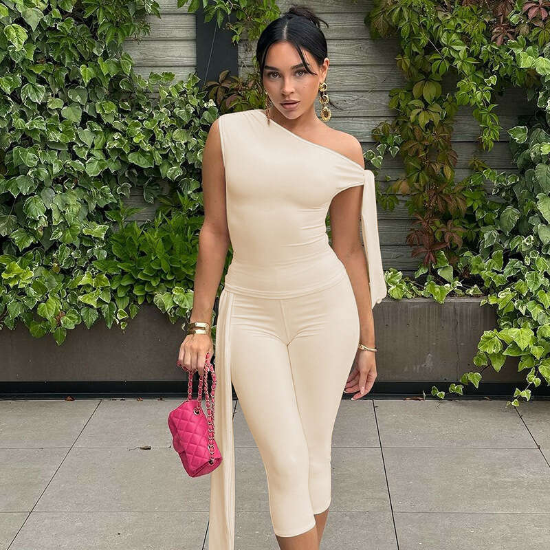 European and American women's summer product fashion street auction slanted collar sleeveless top slim fit lace up shorts set wholesale 2025 temp