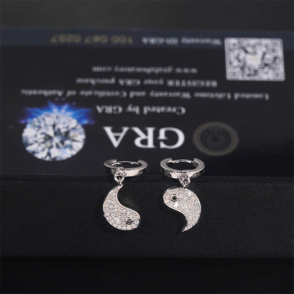 Light luxury fashion earrings 925 sterling silver vvs moissanite 3D minimalist mens and womens street pendant earrings