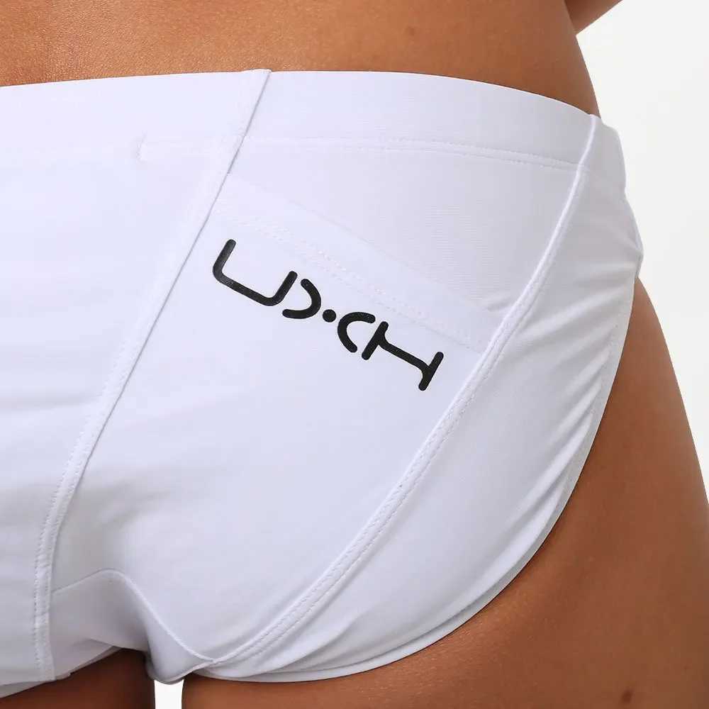 Mens Quick Dry Swim Briefs Black White Color Blocking with Pocket Swim Trunks Swimwear Surf Bathing Suit Beach Shorts W250214