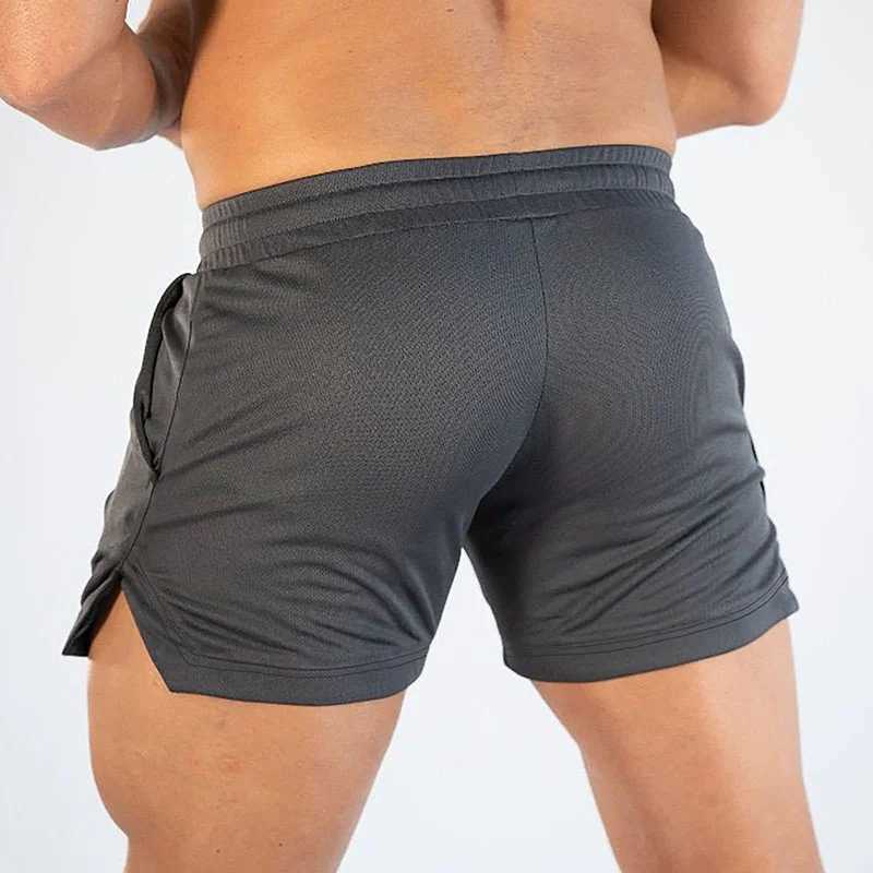 2024 NEW Fitness sports Shorts Man Summer Gyms Workout Male Breathable Mesh shorts Quick Dry Beach Short Pants men SportswearXJ250213