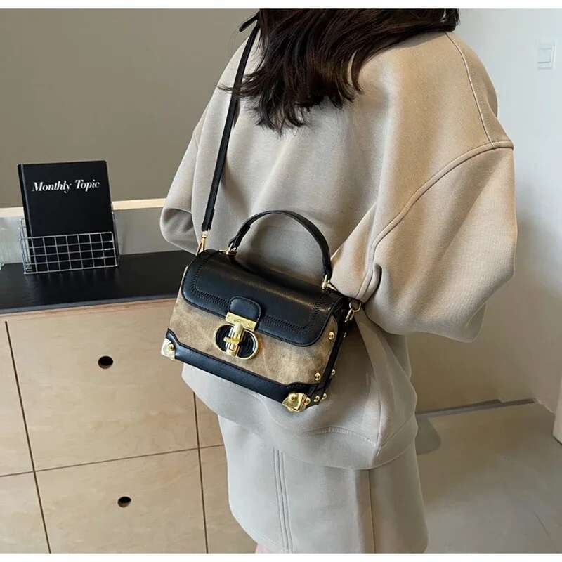Fashionable Single Shoulder Crossbody Versatile Retro Hand-Held Small Square Bag, Popular Contrasting Color Box Bag