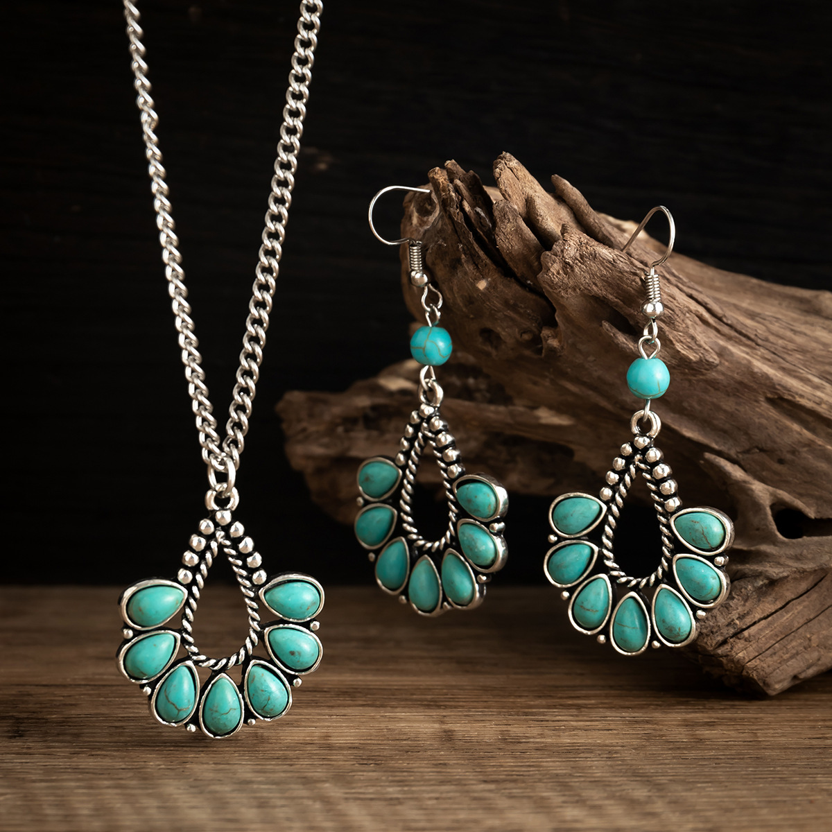 fashion Beach Water Drop Tassel Small Neckchain Jewelry Sweet Cool Spicy Girl Ethnic Bohemian Pie designer Necklace