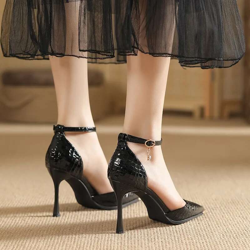 Size 31-43 Metal Point Toe Anti-Kick 9Cm High Heels Women Patent Leather Hollow Two-Piece Thin Heel Shoes
