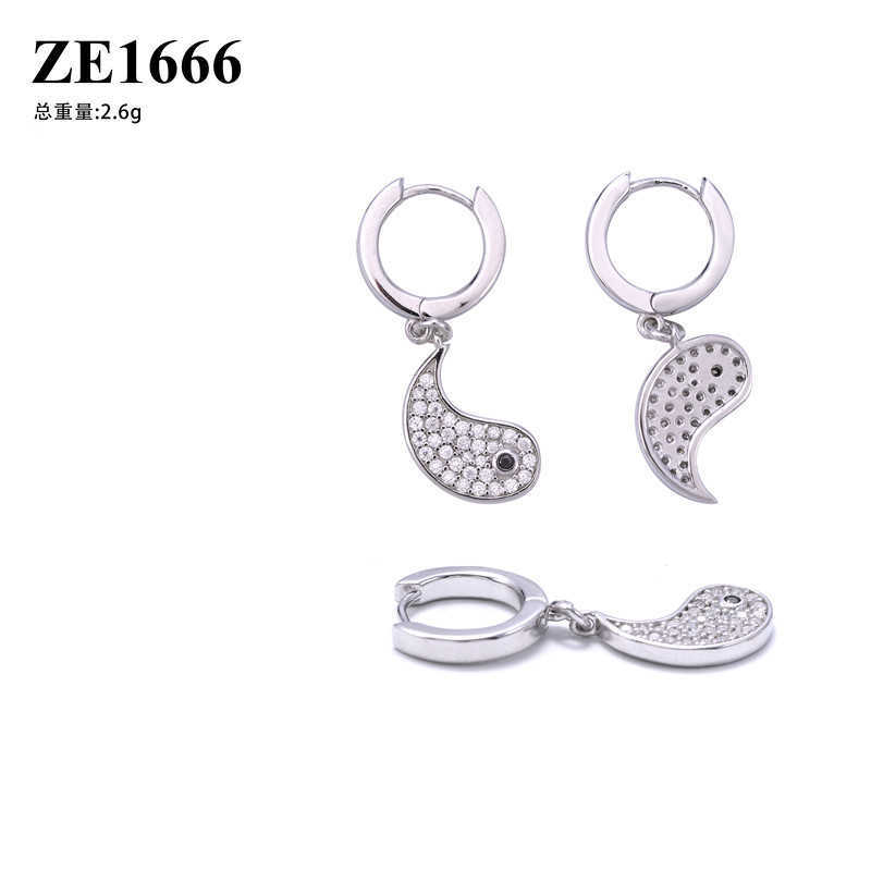 Diamond Hair 2025 New Mens and Womens Hip Hop S925 Silver Set Mozambique Earrings