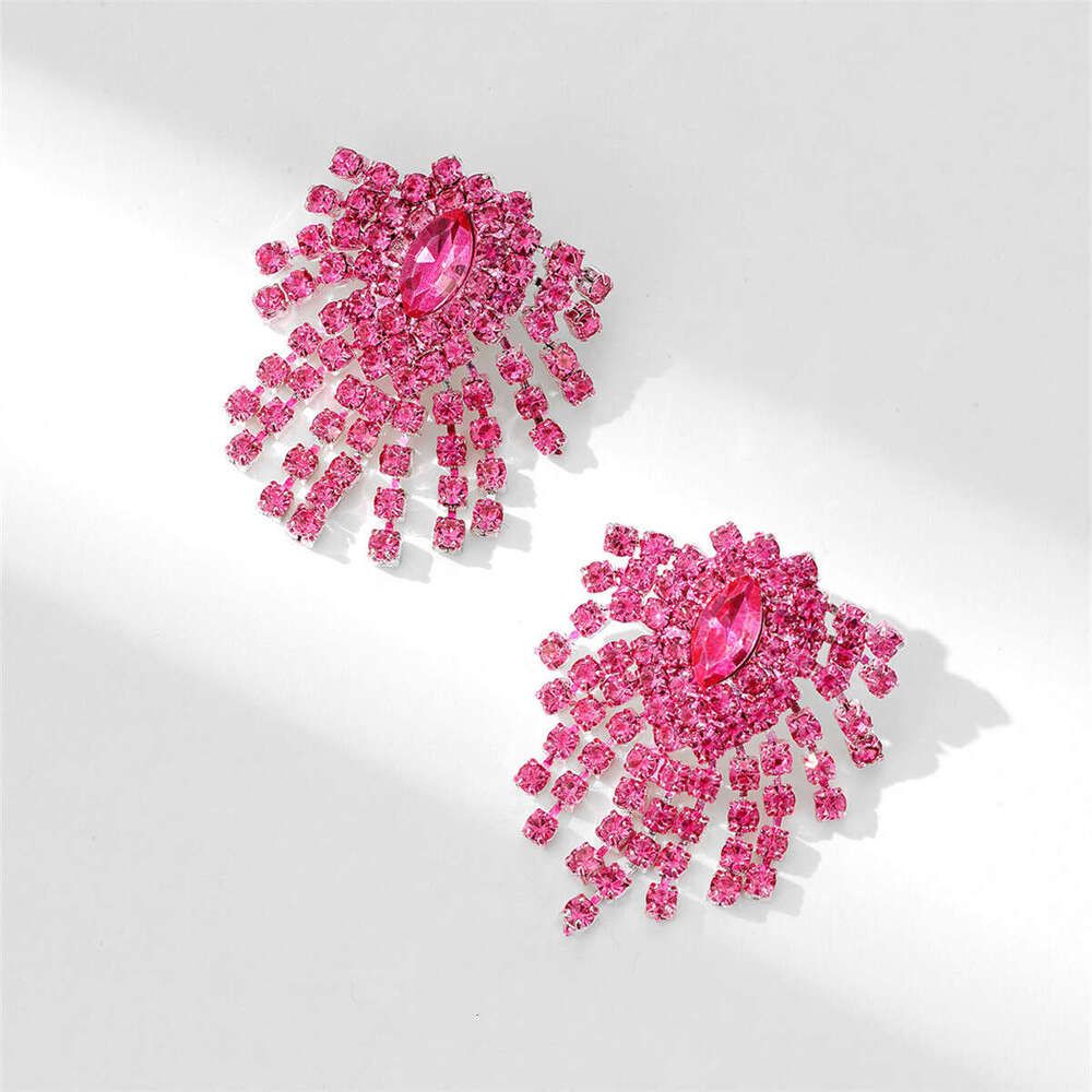 Fashionable shiny full dia short tassel spider earrings for women with a sense of and temperament, rhie ear accessories