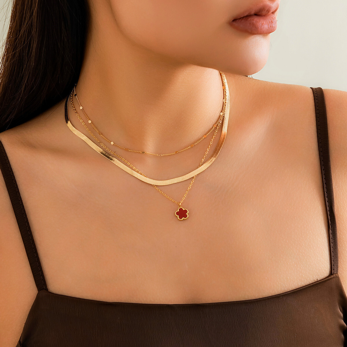 fashion Five Leaf Grass Colorful Snake Bone Set for Women's Cool Style designer Metal Neck Chain Necklace