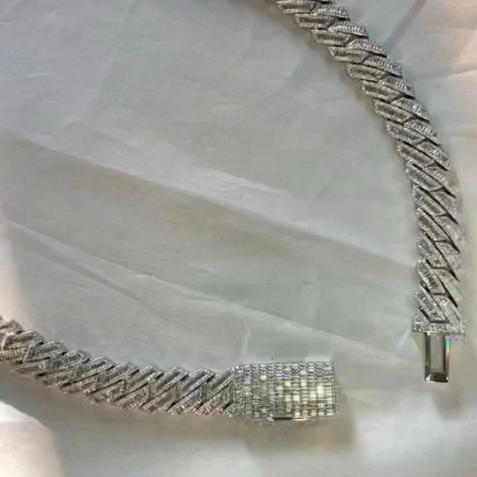 Classic Rock Street Iced Out Hip Hop Chain 16mm Miami Cuban Necklace for Men Wholesale Gold Rapper Jewelry