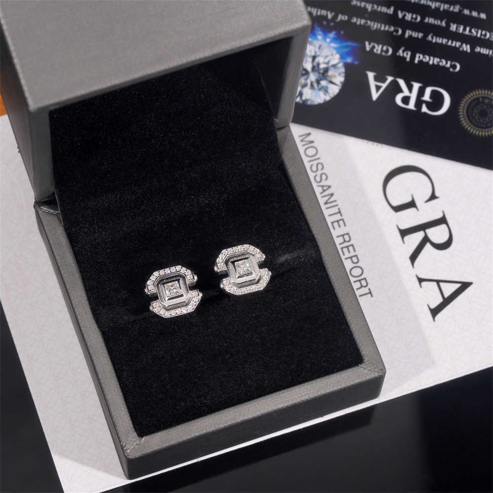 New 925 Silver VVS Mozambique Exquisite Earnail Main Stone 3.0mm Hip hop Earaccessory