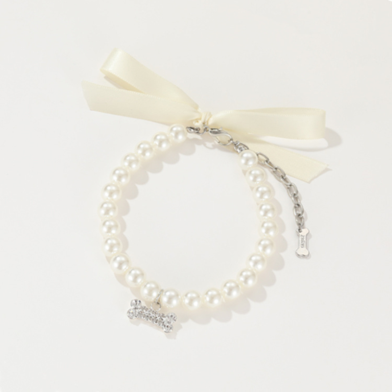 Luxury Dog Necklace with Rhinestone Pendant White Bow, Pearl Necklace for Girl Cats Dogs, Shiny Pet Neck Decoration, Adjustable Pet Necklace for Cats 