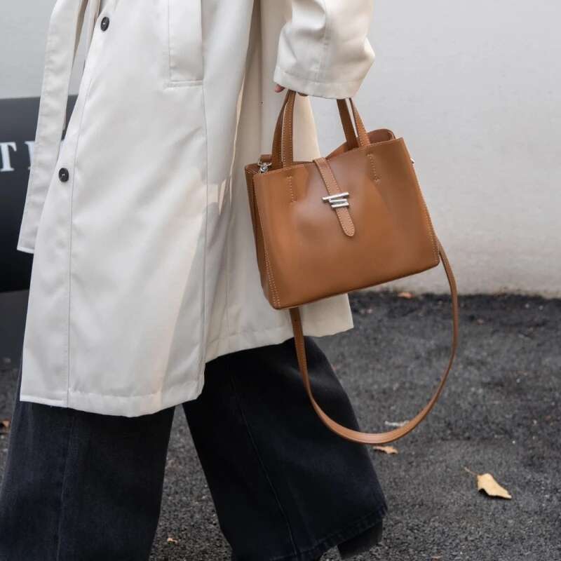 YANATARI Cowhide Genuine Leather Handbags Women Vintage Shoulder Female Korean High Quality 2025 Crossbody Tote Bag