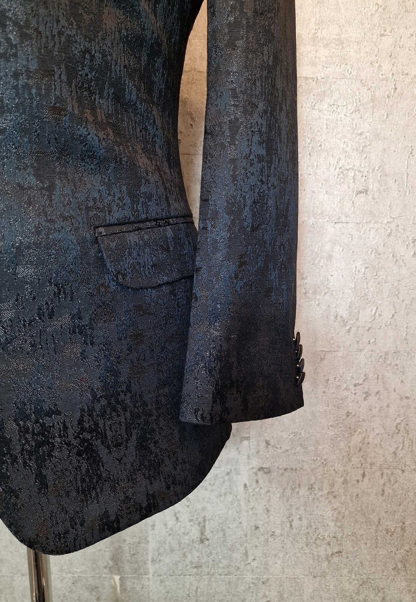 Designer Wedding Tuxedos Beaded Jacquard Men Suits Shawl Lapel 2 Piece Set Jacket Pants Unique Groom Blazers Customized