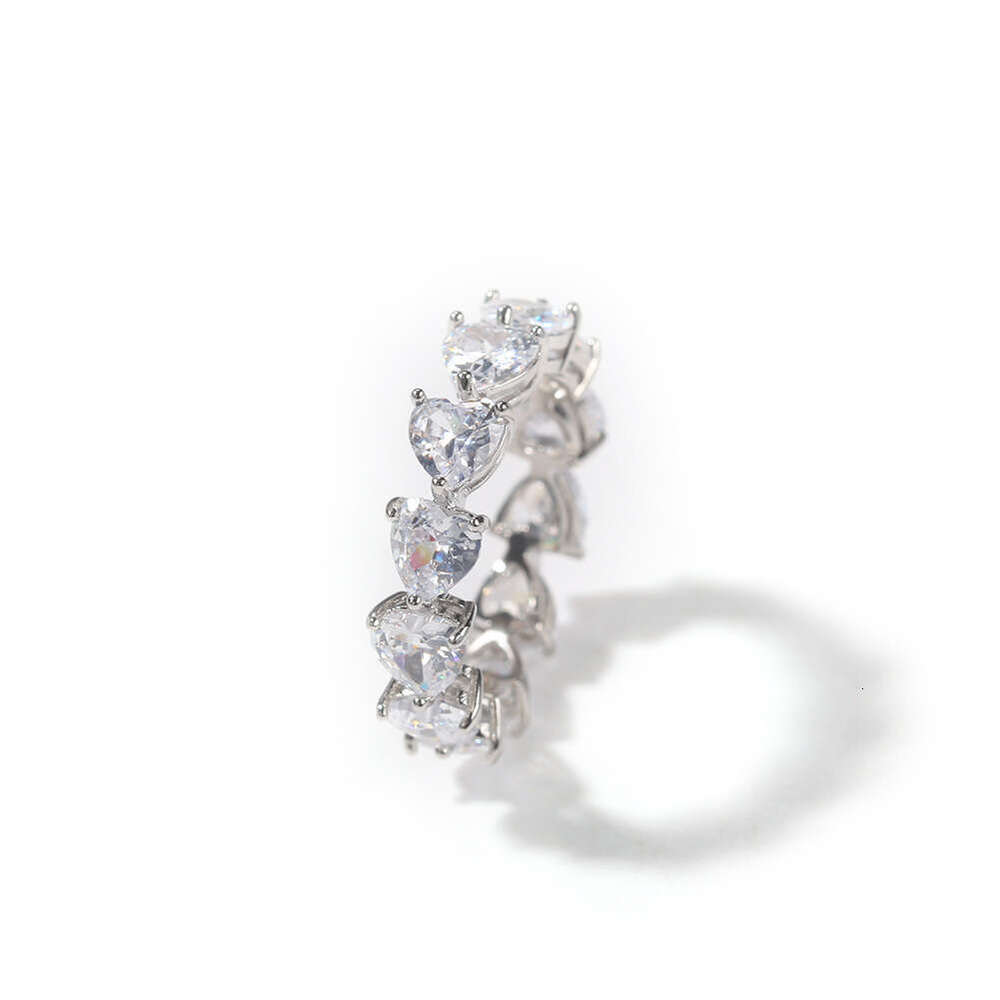 New Fashion Hip Hop for Men's Personalized Single Row Love moissanite Ring Jewelry