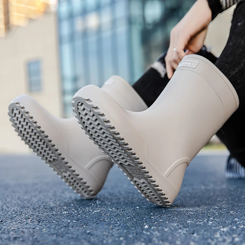 Mens Rain Boots Rubber Gumboots Mid-calf Waterproof Working Boots Comfort Non-slip Fashion Mens Rain Boots Rubber Gumboots 250213