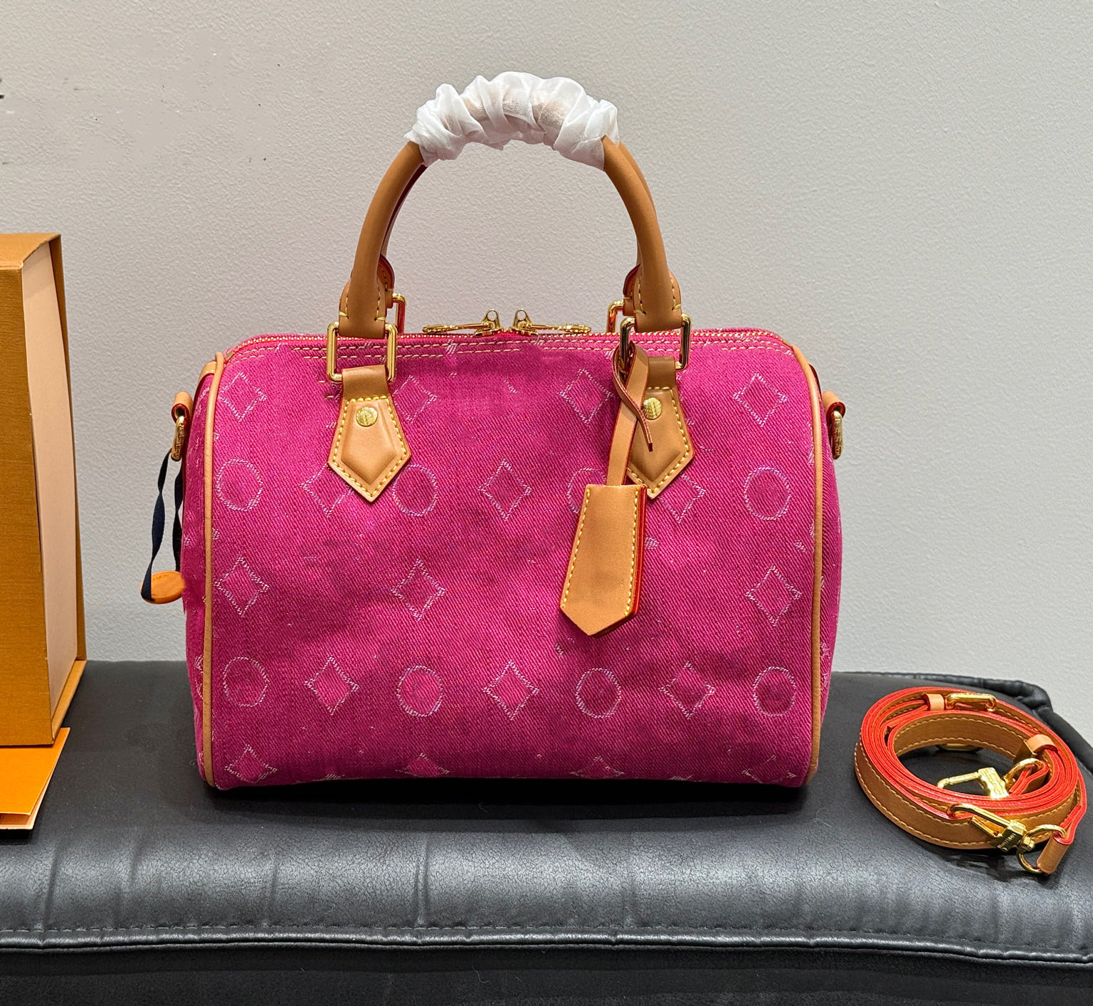 25ss Pillow Women Designer classics Keepall Pink denim Shoulder Bags Bag Crossbody pouch purse handbags Totes 26cm