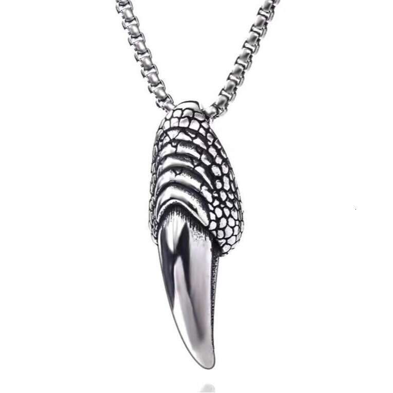 Hot selg New Product Personalized Fashion Eagle Claw Polishing Non fading Pendant