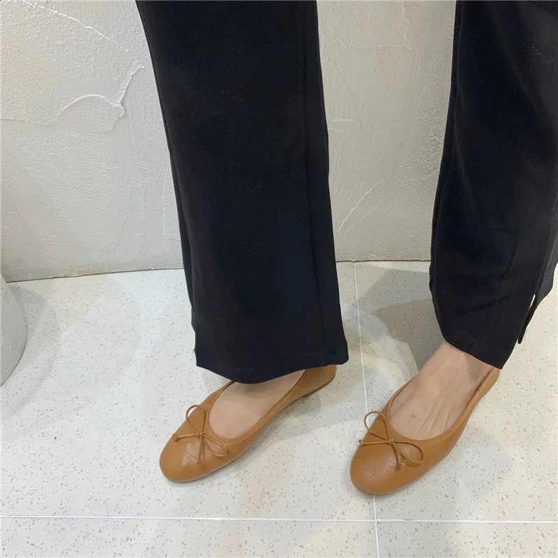 Ballerina Womens Flat Shoes Comfort Non-slip Ladies Loafers Leather Flats Elegant Bowknot Womens Single Shoes Fashion 250214