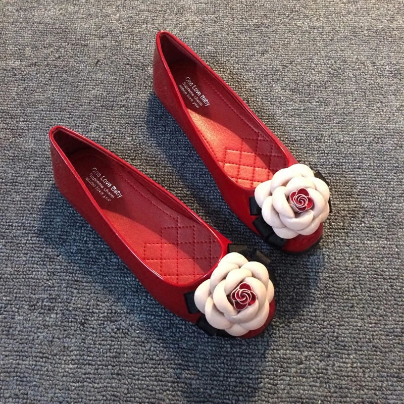 Soft Bottomed Flats Women Camellia Blossom Shoes Japanned Leather Ballerina Round Toe Single Shoes Lady Work Wedding Floral Shoe 250214