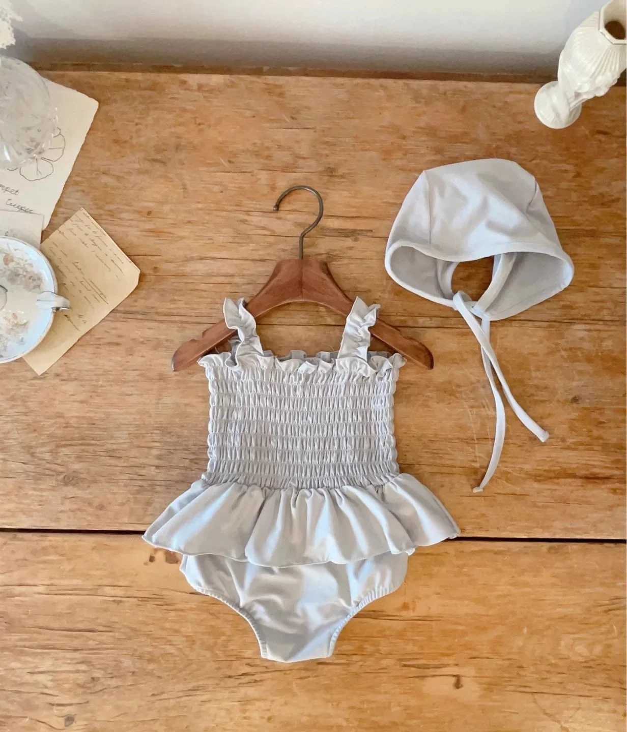 6797 Ins Korean Girl Baby Swimsuit Summer Solid Color Swimsuit Top+Short+Hat Fashion Girls Three-piece SwimsuitXJ250214