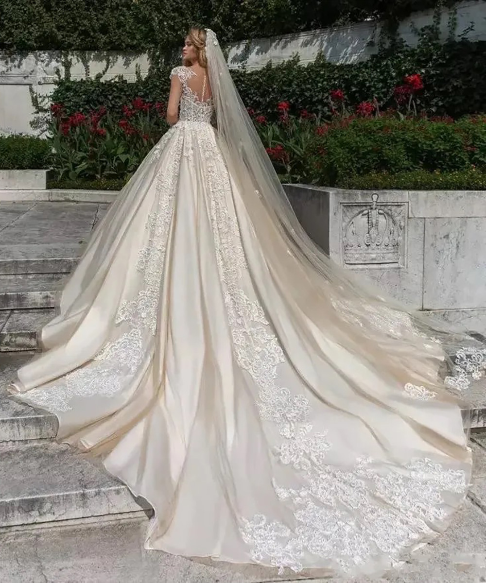 A e Wedding Dresses Lace Appliques Satin Capped Sleeves Cathedral Train Princess Bridal Gowns Illusion