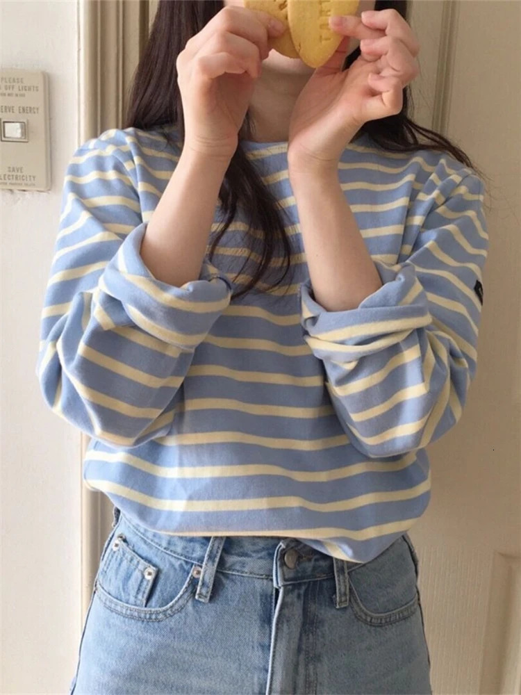 Seoulish Autumn Cotton Classic Striped Womens TShirts Long Sleeve ONeck Casual Loose Shirts Female Knitting Tops 250211