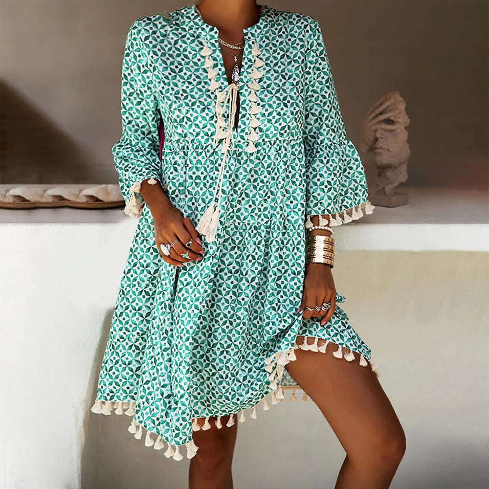 Ladies Holiday Lace Trim V Neck Short Sleeve Loose Beach Dress with Pockets Fashion Women Summer Casual Bohemian Print Dress 250213