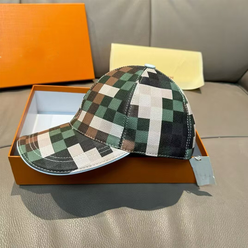 designer Baseball hat woman fashion luxury snapback Sun cap Classic Letter embroidery summer Brown canvas high quality truck hat 5555555