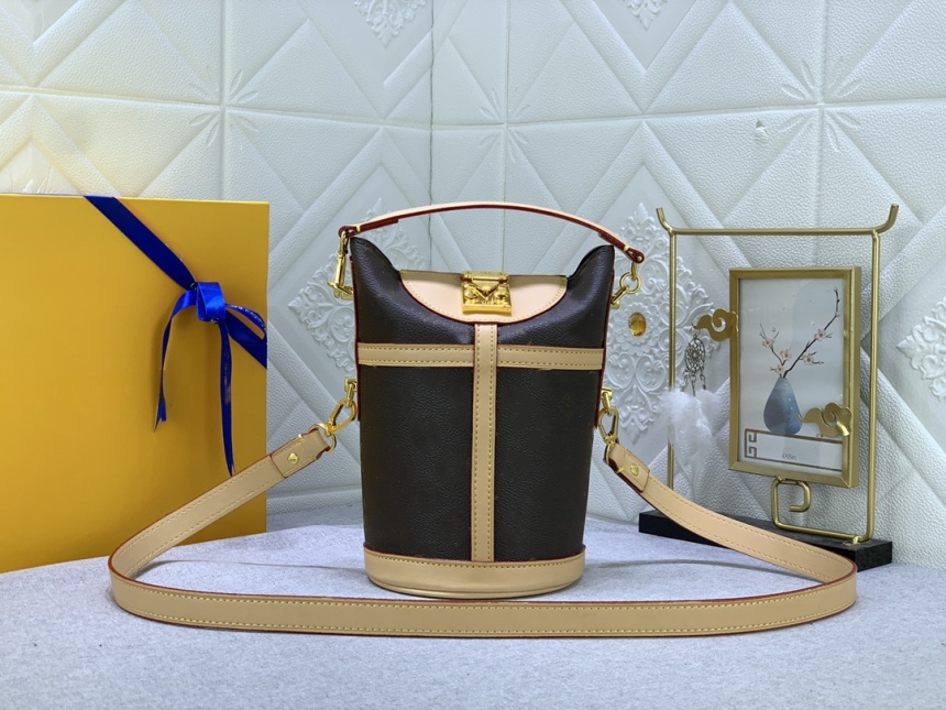 Designer bag Shoulder Bags Diane Crossbody luxury Chain cross body Wallet Women Crescent Bag Dumpling boulogne purse Chain Handbag